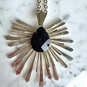 *RARE* Vintage Kendra Scott Pendant Necklace with Navy Goldstone